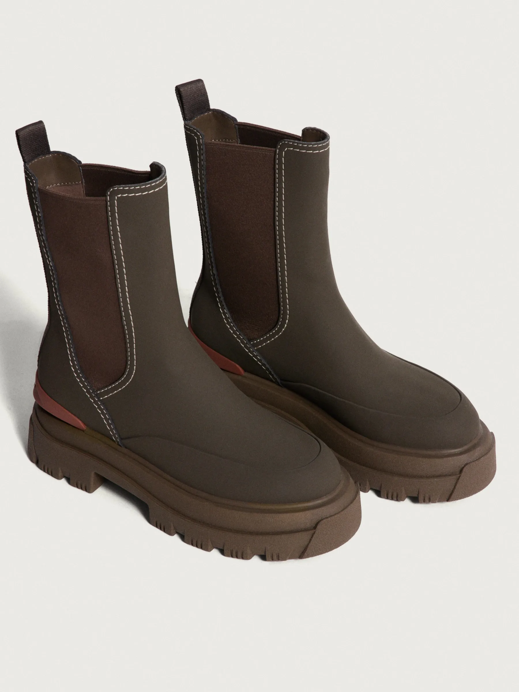 botte_lake_taupe_1.webp Shop HOFF BOTTE LAKE TAUPE