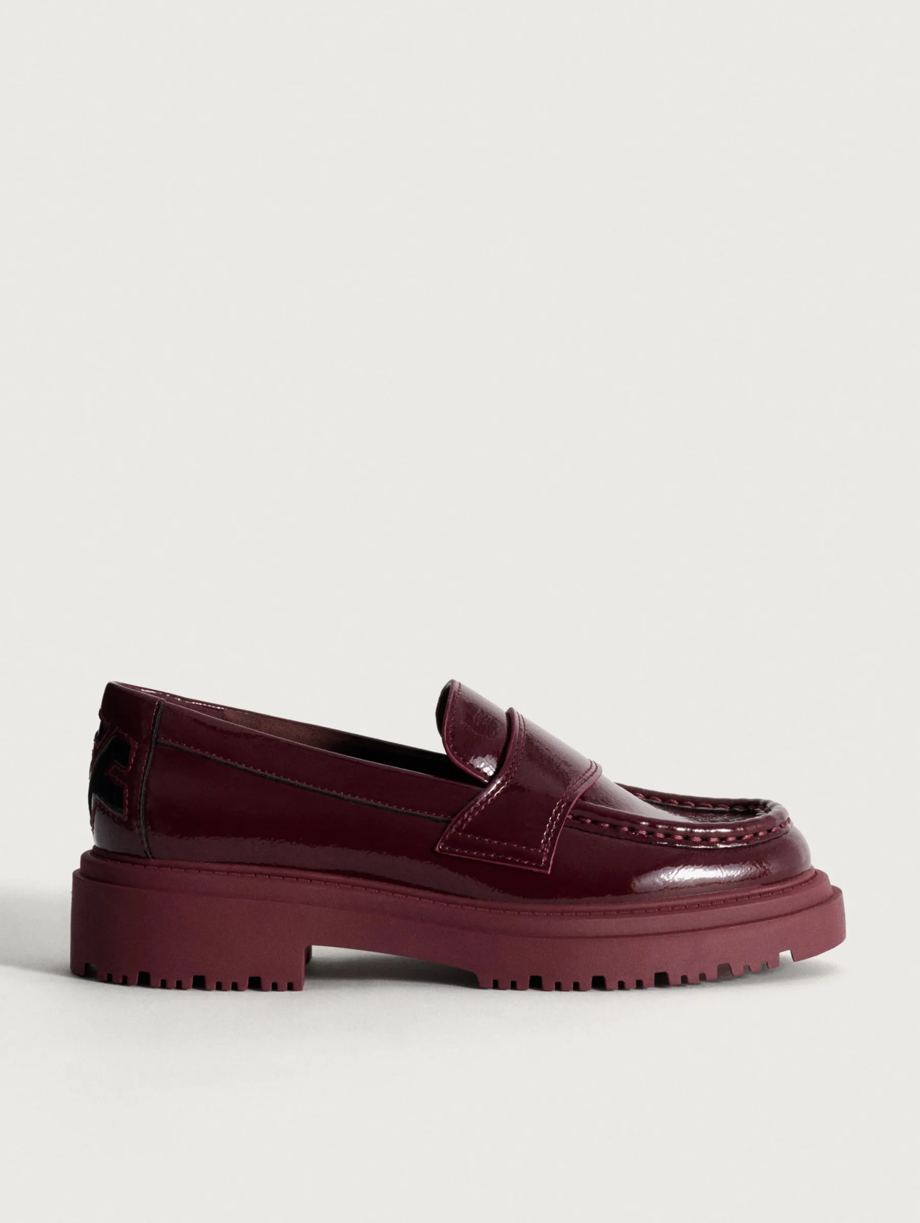 mocassin_school_vin_0.webp Flash Sale HOFF MOCASSIN SCHOOL VIN