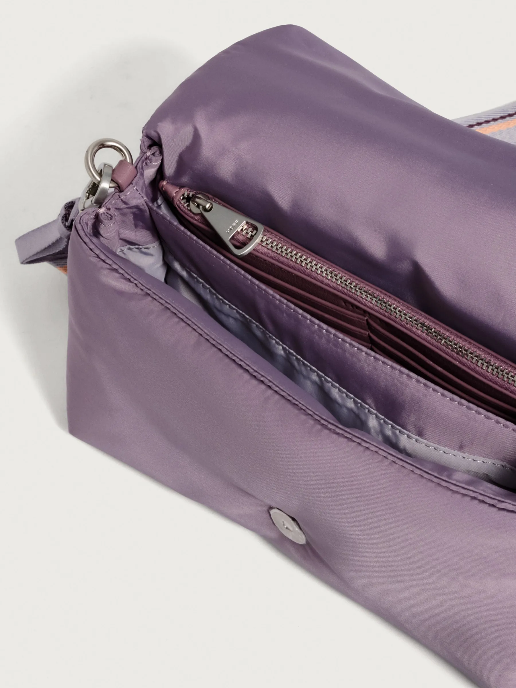 sac_bandoulire_everest_ny_3-1.webp New HOFF SAC BANDOULIÈRE EVEREST NYLON VIOLET